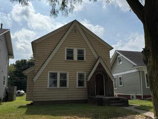 2006 Pontiac Street, Fort Wayne, IN 46806