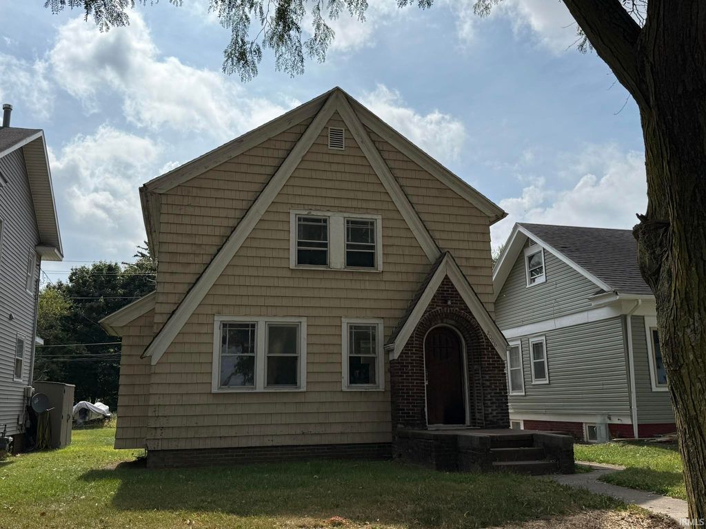 2006 Pontiac Street, Fort Wayne, IN 46806