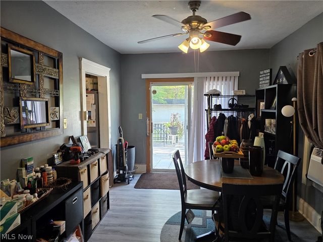 8817 Blaine Avenue, Cleveland, OH 44106