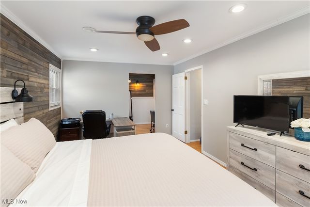 492 Hickory Hollow Drive, Canfield, OH 44406