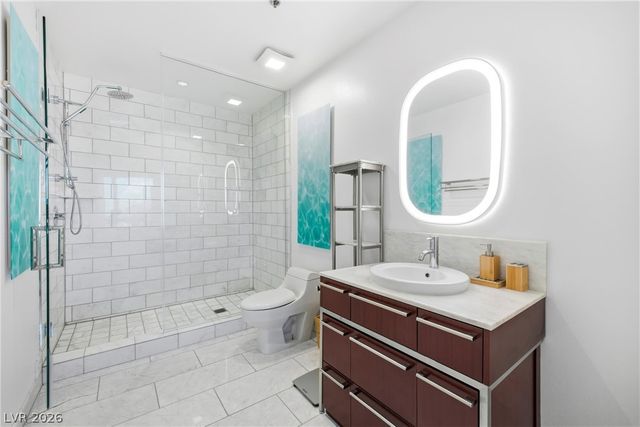 4471 Dean Martin Drive 810, Las Vegas, NV 89103