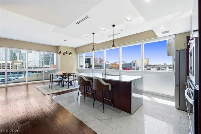 4471 Dean Martin Drive 810, Las Vegas, NV 89103