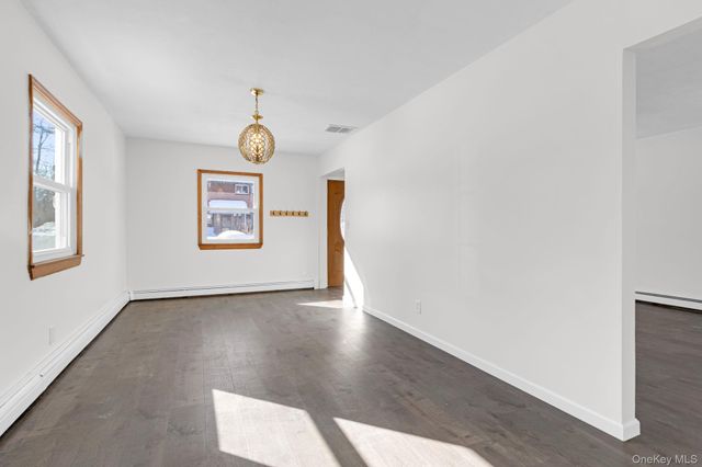 51 Greenwood Avenue, Greenwood Lake, NY 10925