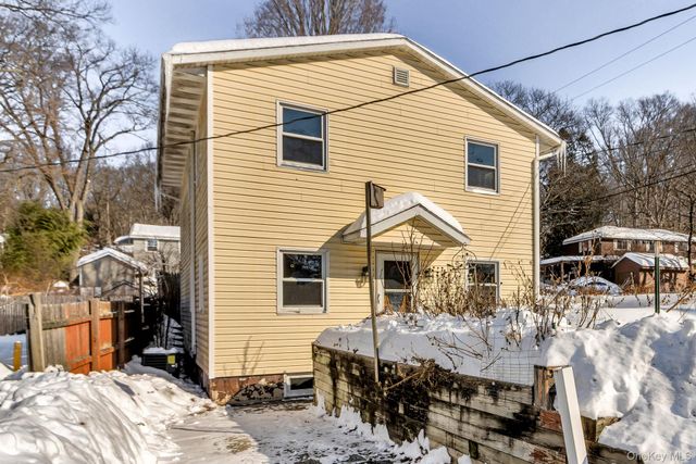 51 Greenwood Avenue, Greenwood Lake, NY 10925