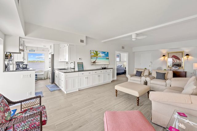 3230 S Ocean Boulevard A602, Palm Beach, FL 33480