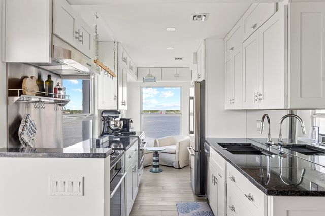 3230 S Ocean Boulevard A602, Palm Beach, FL 33480