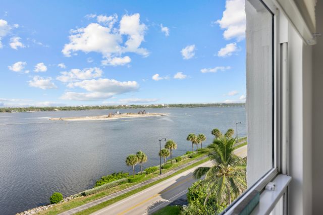 3230 S Ocean Boulevard A602, Palm Beach, FL 33480