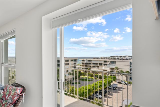 3230 S Ocean Boulevard A602, Palm Beach, FL 33480