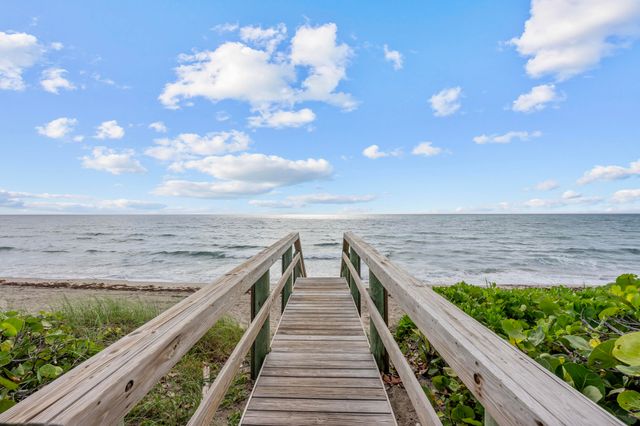 3230 S Ocean Boulevard A602, Palm Beach, FL 33480