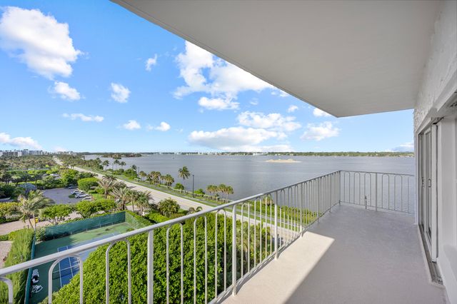 3230 S Ocean Boulevard A602, Palm Beach, FL 33480