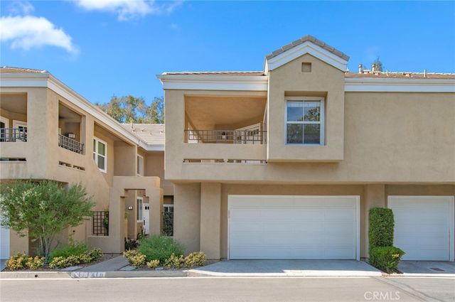 11 Auburn Aisle, Irvine, CA 92612