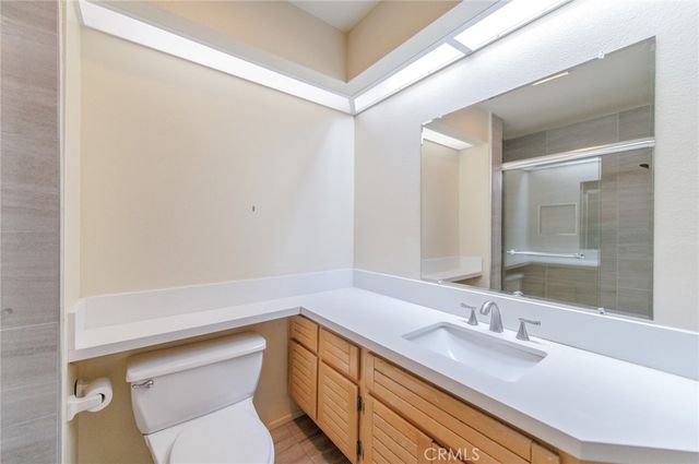 11 Auburn Aisle, Irvine, CA 92612