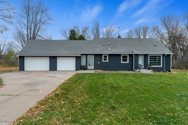 7650 Stillwater Way N, Oakdale, MN 55128