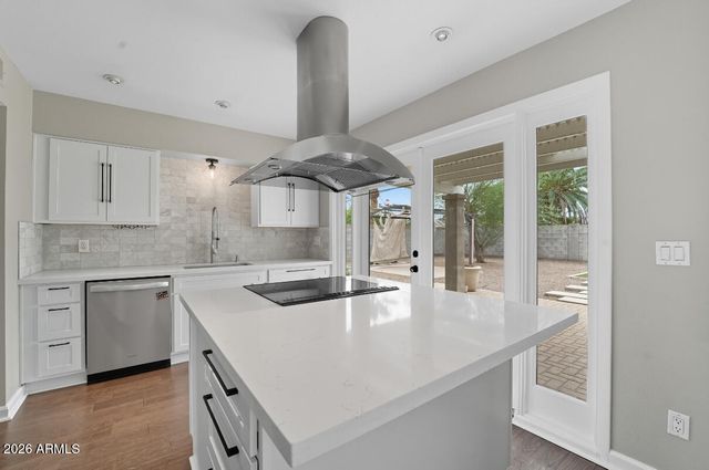 8437 E THOMAS Road, Scottsdale, AZ 85251