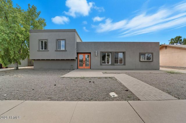 8437 E THOMAS Road, Scottsdale, AZ 85251