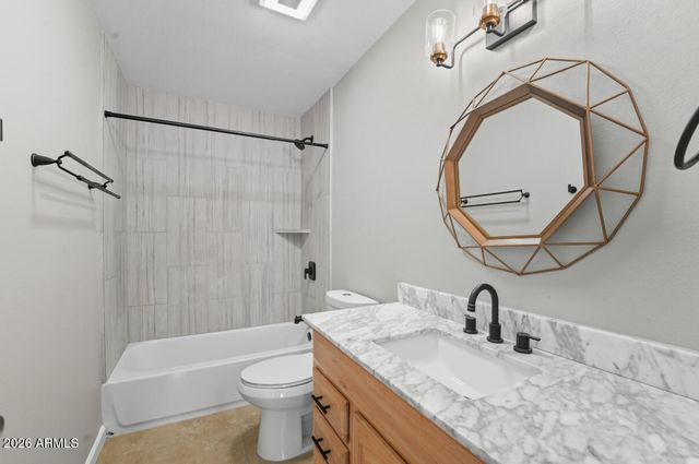 8437 E THOMAS Road, Scottsdale, AZ 85251