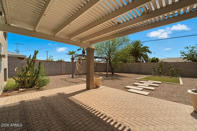 8437 E THOMAS Road, Scottsdale, AZ 85251