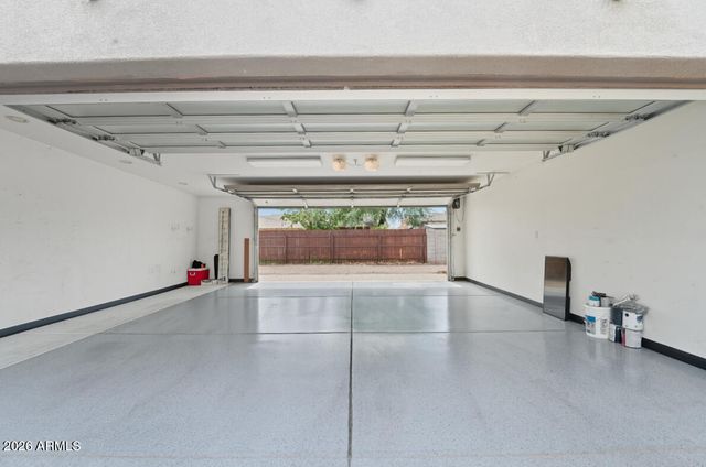 8437 E THOMAS Road, Scottsdale, AZ 85251