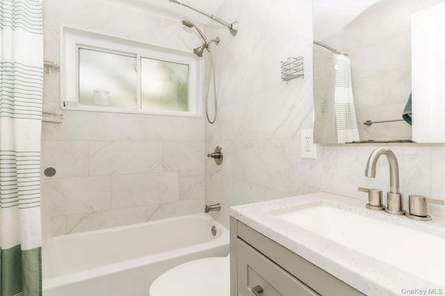 14476 Village Road 77C, Jamaica, NY 11435