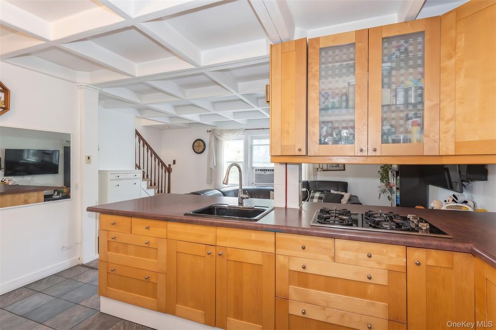14476 Village Road 77C, Jamaica, NY 11435 — photo 3
