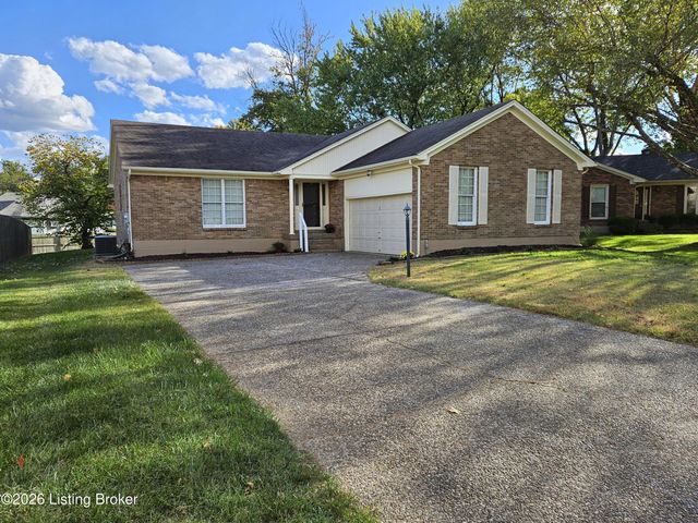 7204 Ben Franklin Ct, Louisville, KY 40214