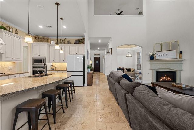 1636 Longwood Glen Lane, Friendswood, TX 77546