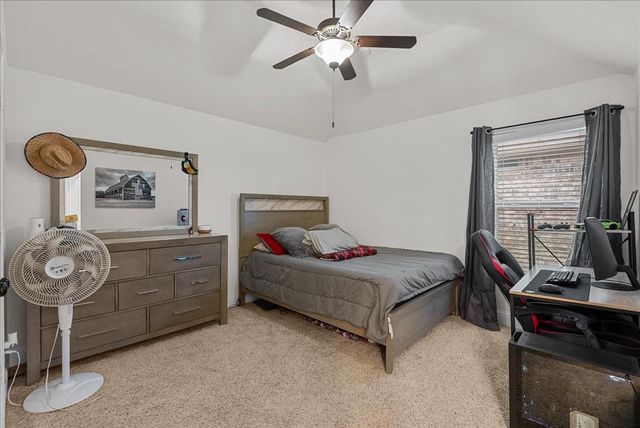 1636 Longwood Glen Lane, Friendswood, TX 77546