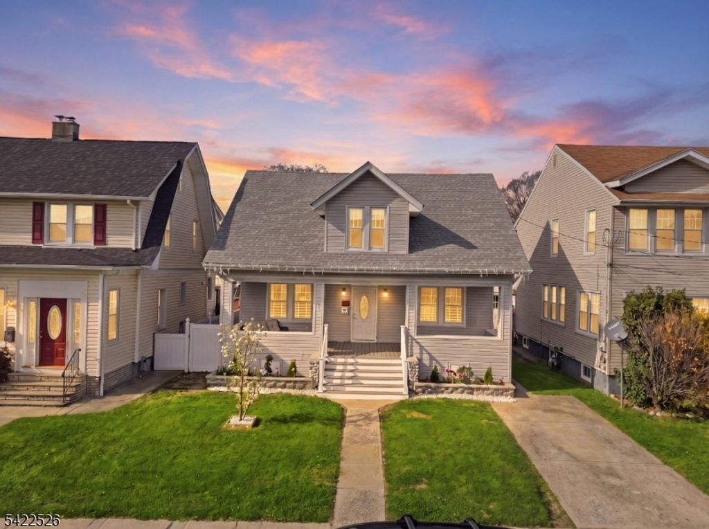 140 Grove Ave, Woodbridge Twp., NJ 07095 — exterior
