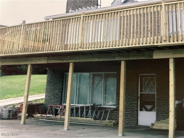 47813 Tomahawk Drive, Negley, OH 44441