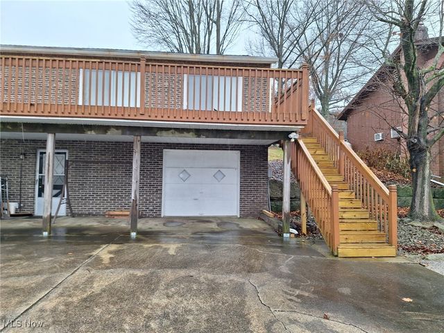 47813 Tomahawk Drive, Negley, OH 44441