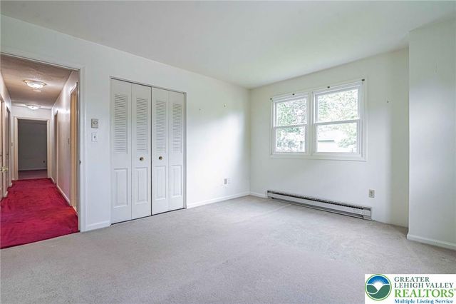 26 Russet Drive, Easton, PA 18045