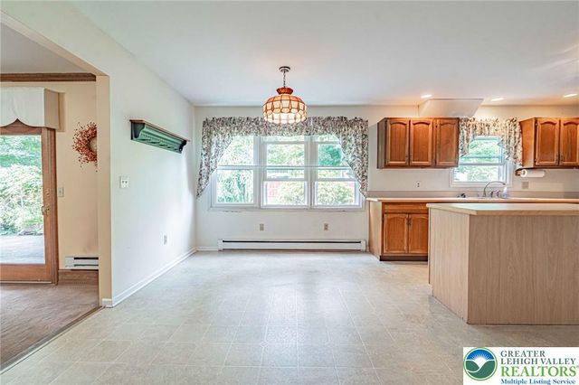 26 Russet Drive, Easton, PA 18045
