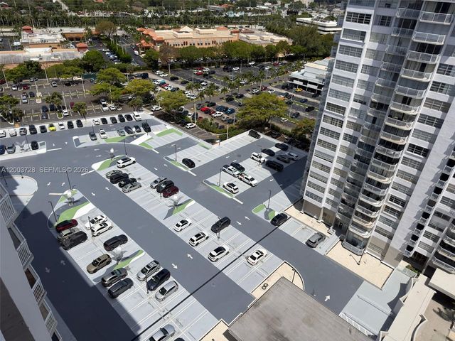 18041 BISCAYNE BLVD PH01, Aventura, FL 33160