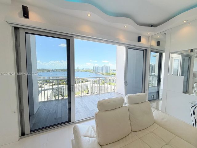 18041 BISCAYNE BLVD PH01, Aventura, FL 33160