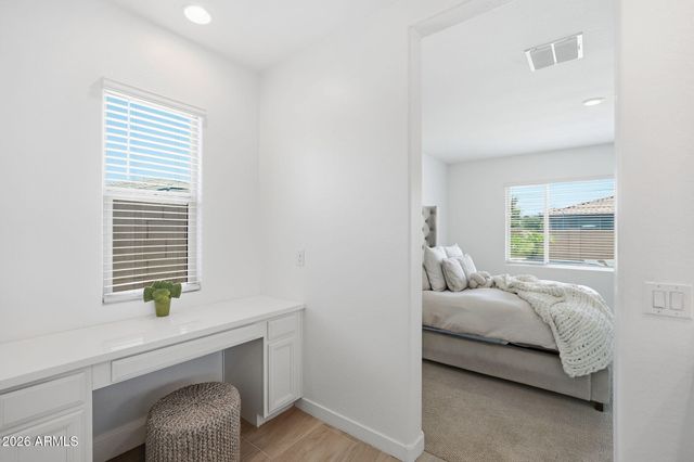 9847 E TILLMAN Avenue, Mesa, AZ 85212