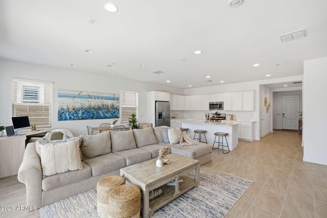 9847 E TILLMAN Avenue, Mesa, AZ 85212
