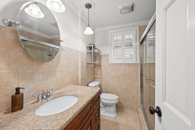 1305 Clarke St, Old Hickory, TN 37138