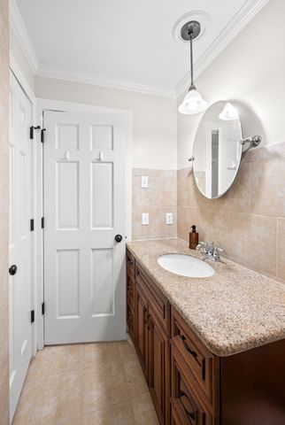 1305 Clarke St, Old Hickory, TN 37138