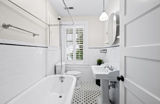 1305 Clarke St, Old Hickory, TN 37138