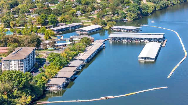 1305 Clarke St, Old Hickory, TN 37138