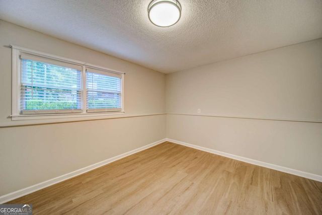 4734 N Springs Road NW, Kennesaw, GA 30144