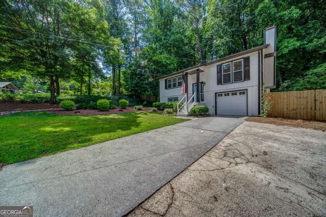 4734 N Springs Road NW, Kennesaw, GA 30144