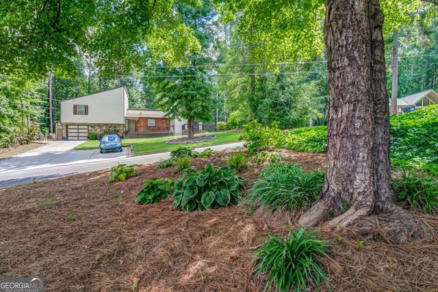 4734 N Springs Road NW, Kennesaw, GA 30144