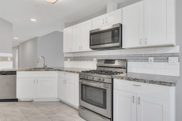 6923 Creek Village Drive, Katy, TX 77449