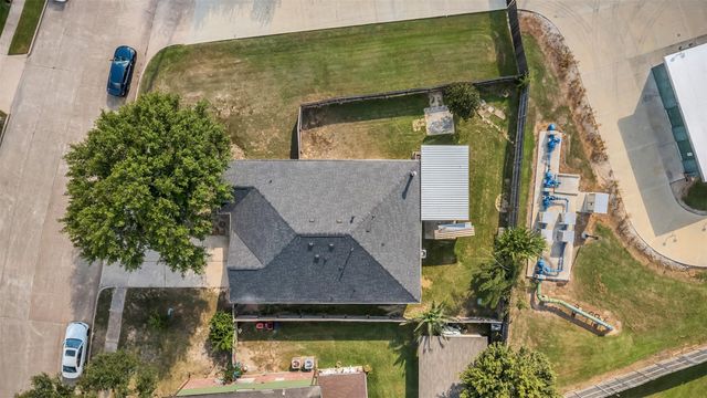 6923 Creek Village Drive, Katy, TX 77449