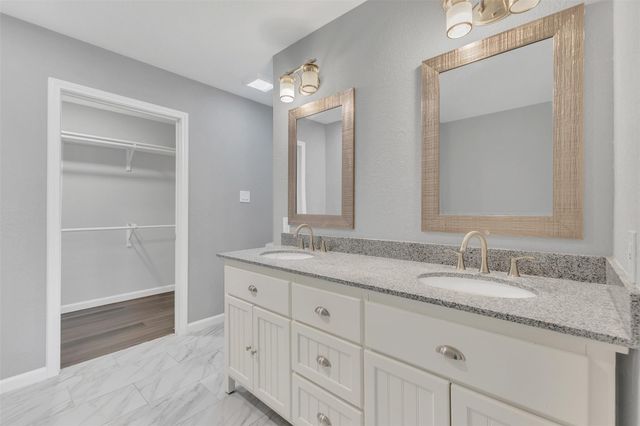 6923 Creek Village Drive, Katy, TX 77449