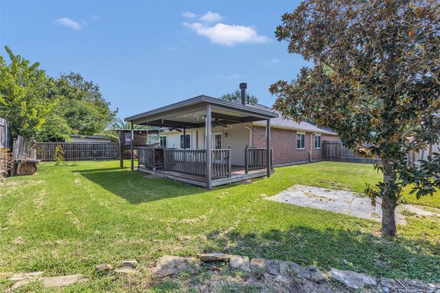 6923 Creek Village Drive, Katy, TX 77449