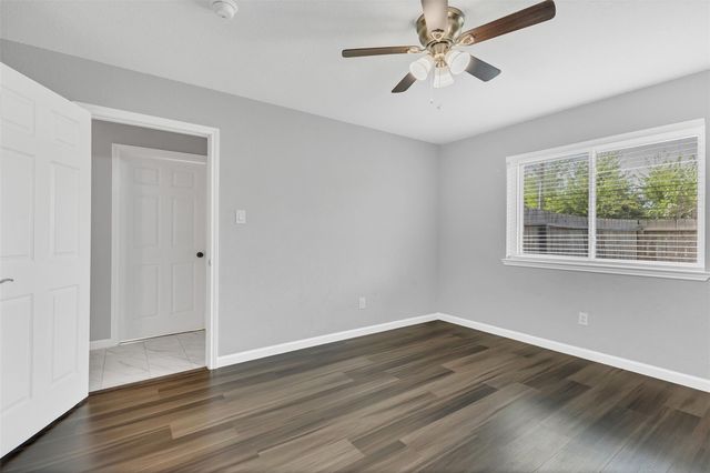 6923 Creek Village Drive, Katy, TX 77449