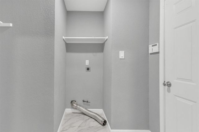 6923 Creek Village Drive, Katy, TX 77449