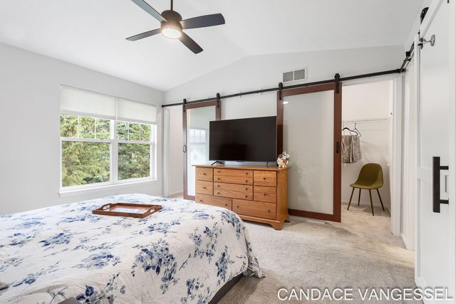 699 Sun Chase Drive, Park Twp, MI 49424